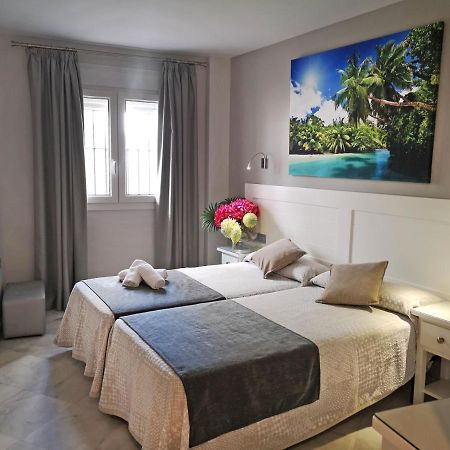 Hostal Bodega Коніль-де-ла-Фронтера Екстер'єр фото