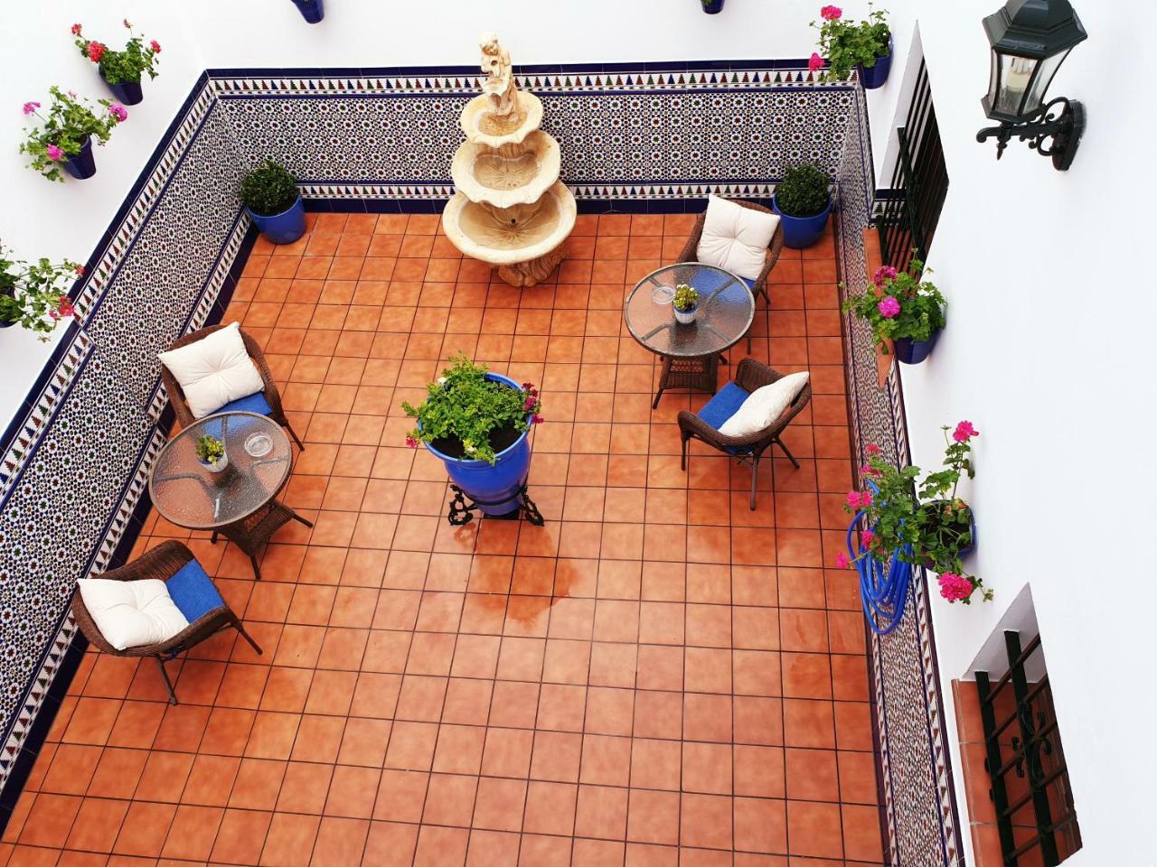 Hostal Bodega Коніль-де-ла-Фронтера Екстер'єр фото